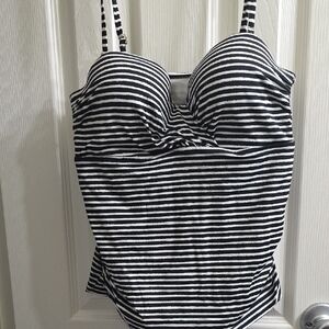 Apt. 9 Black and White Striped Tankini Top Size L